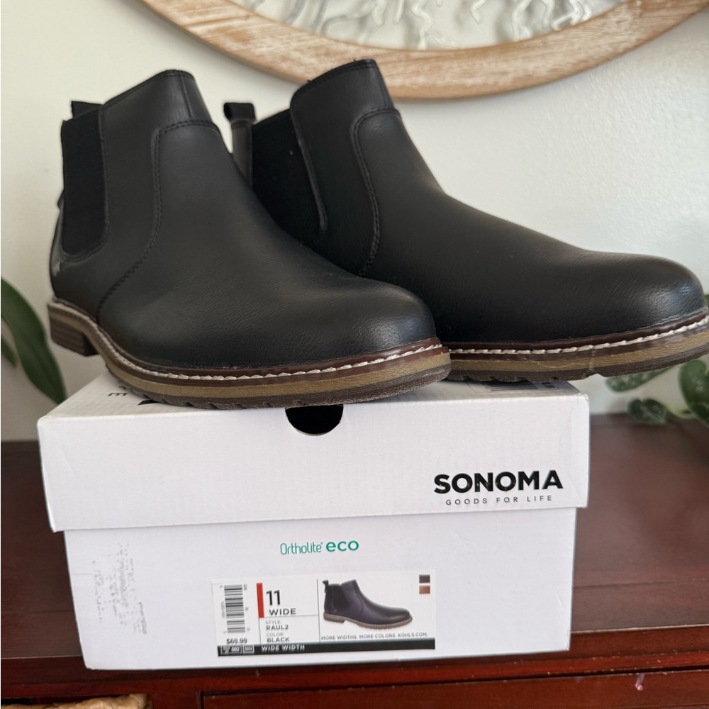 Sonoma Black Chelsea Boots with Elastic Panels